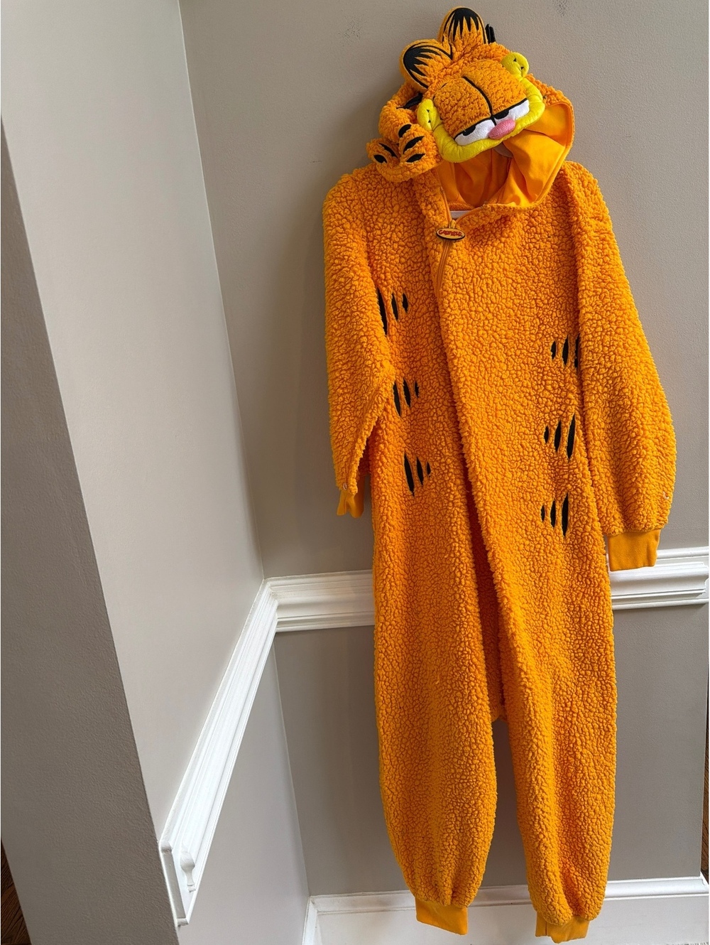 Garfield Plush Sherpa Coatume Pajamas Adult One Size 2024